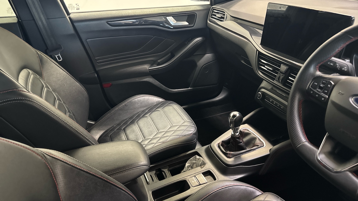 Used Ford Focus 2023 for sale - 77931559: Photo 14