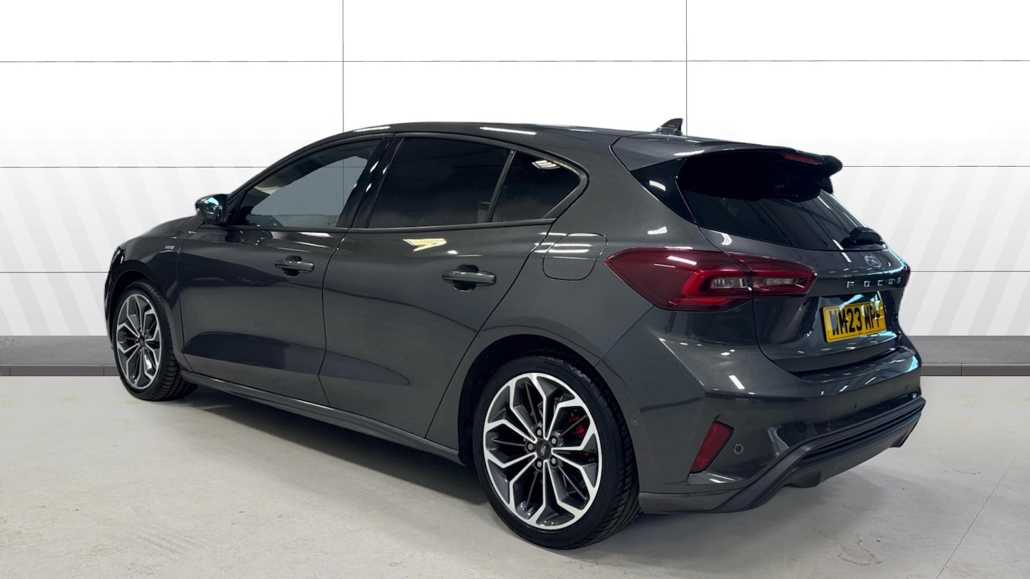 Used Ford Focus 2023 for sale - 77931559: Photo 2