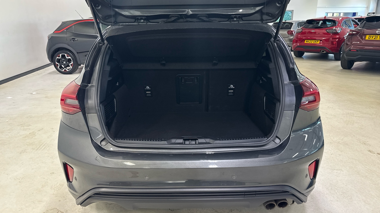 Used Ford Focus 2023 for sale - 77931559: Photo 4