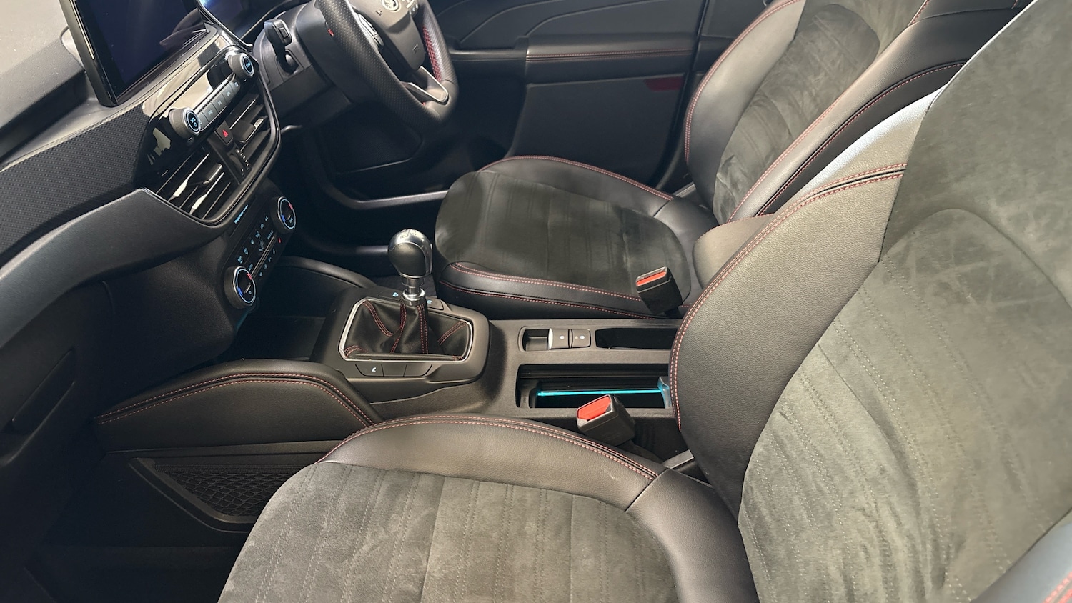 Used Ford Kuga 2022 for sale - 77046165: Photo 27