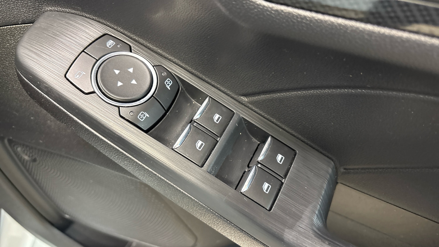 Used Ford Kuga 2022 for sale - 77046165: Photo 31