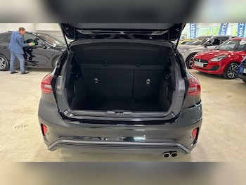 Used Ford Focus 2023 for sale - 78297605: Photo