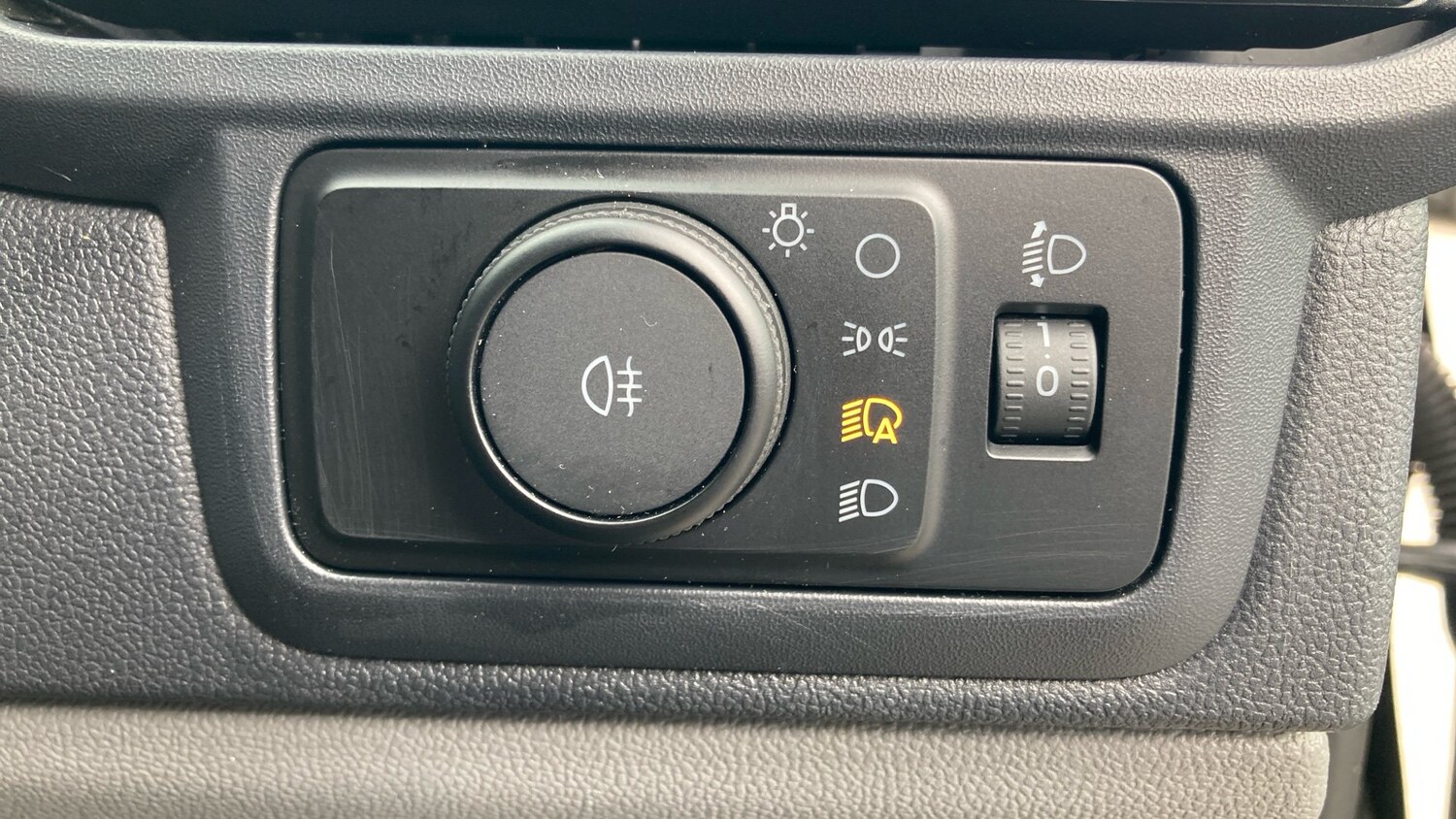 Vehicle 28