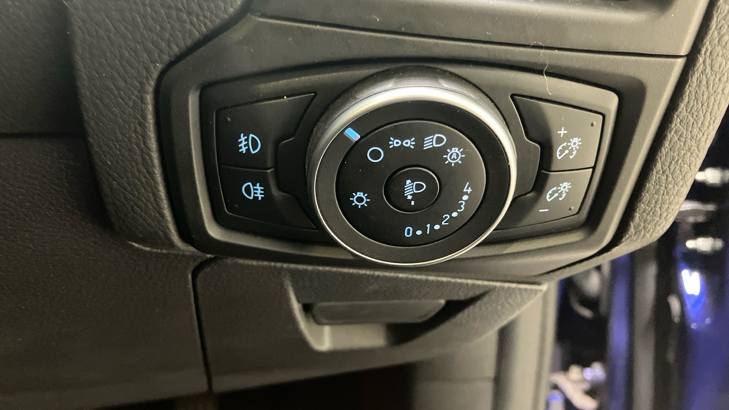 Used Ford Focus 2018 for sale - 76427779: Photo 30