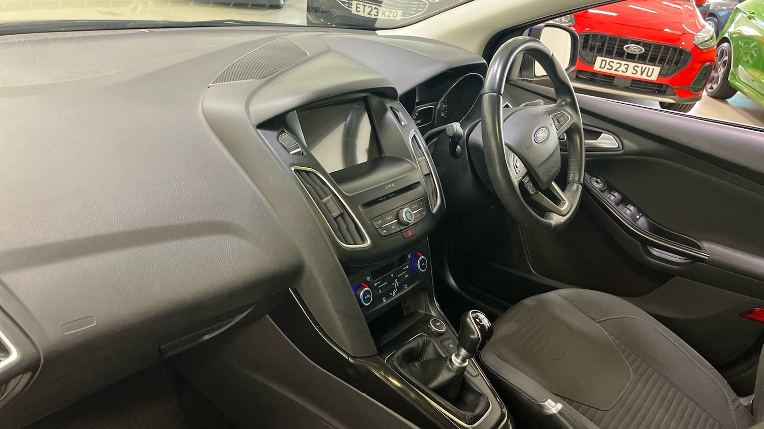 Used Ford Focus 2018 for sale - 76427779: Photo 9