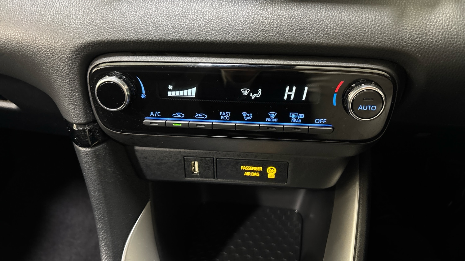 Used Toyota Yaris 2023 for sale - 76891973: Photo 22