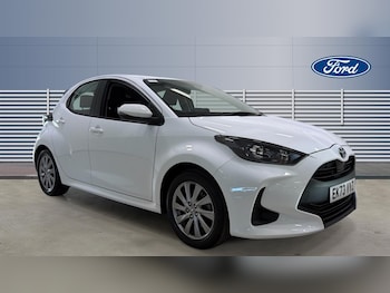 Used Toyota Yaris 2023 for sale - 78610804: Photo