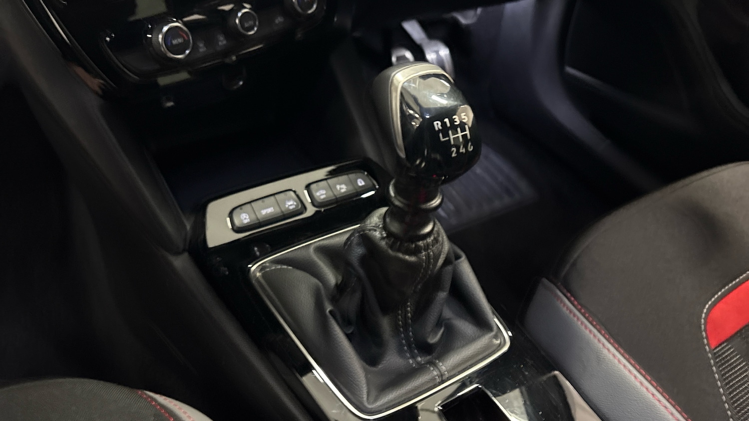 Used Vauxhall Mokka 2022 for sale - 76594532: Photo 13