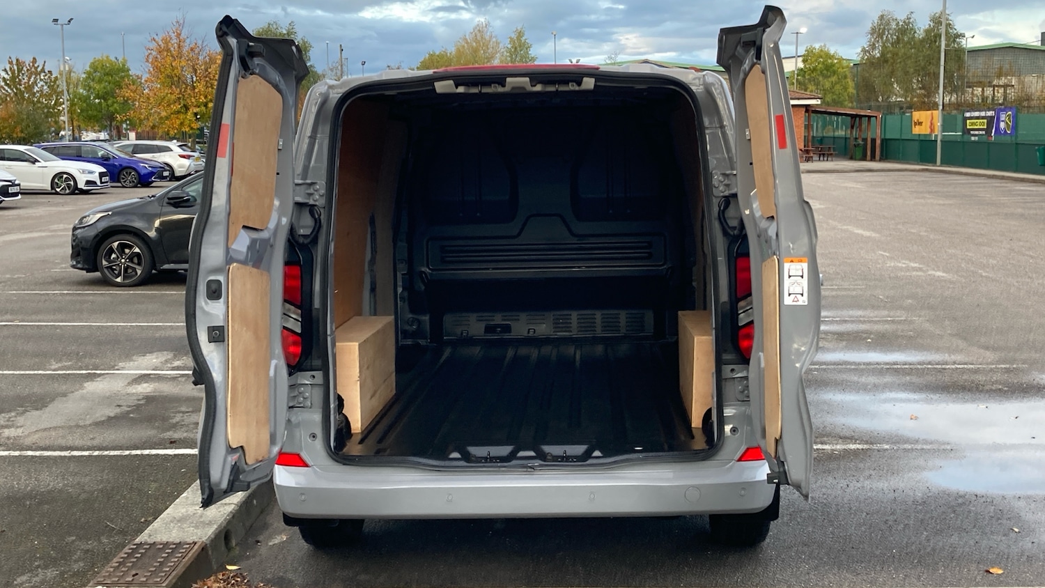 Used Ford Transit Custom 2024 for sale - 76918785: Photo 3