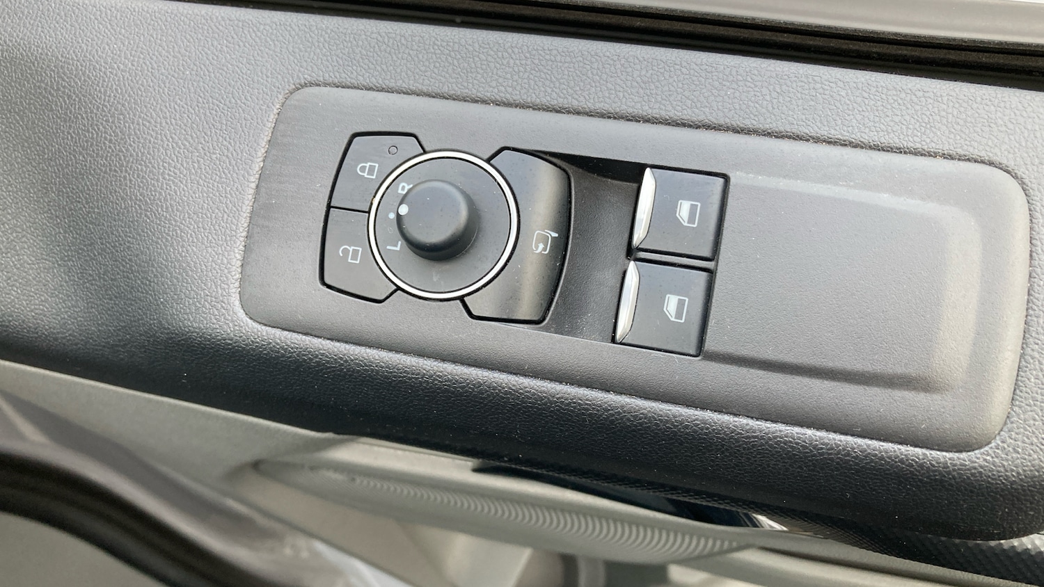 Used Ford Transit Custom 2024 for sale - 76918785: Photo 32