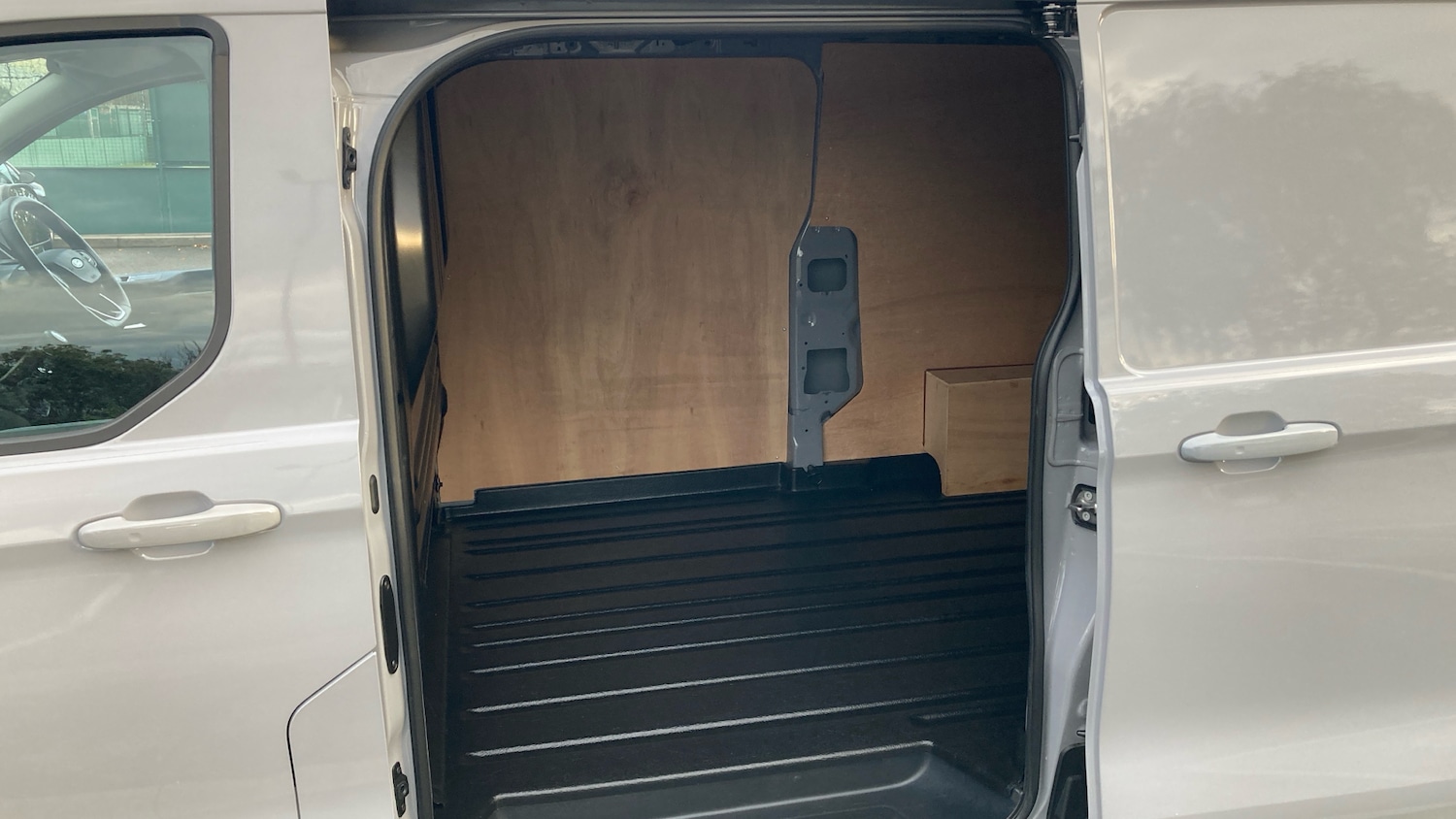 Used Ford Transit Custom 2024 for sale - 76918785: Photo 5