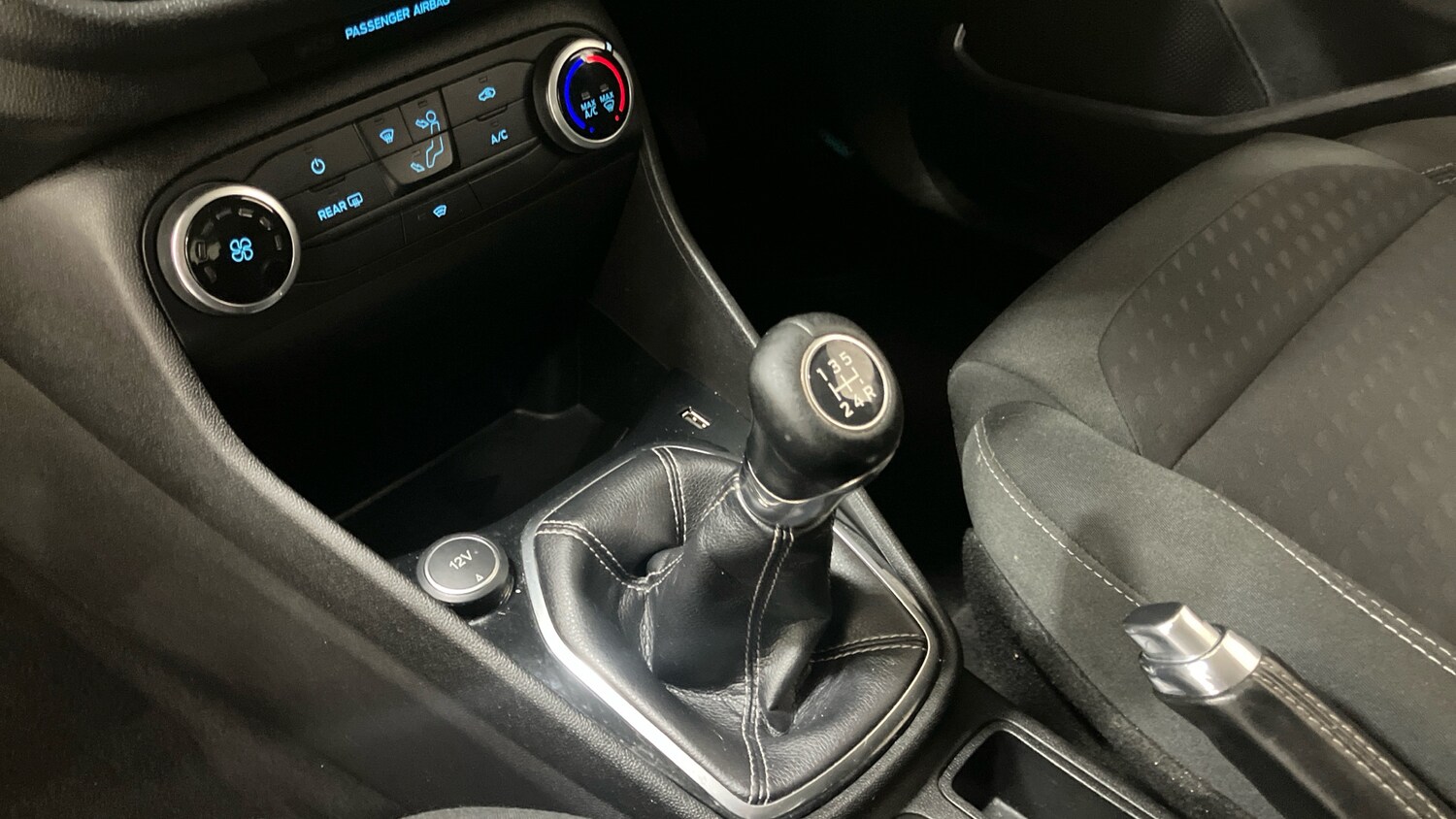 Used Ford Fiesta 2018 for sale - 77635427: Photo 13