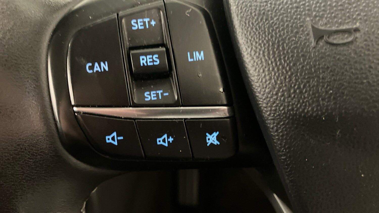 Used Ford Fiesta 2018 for sale - 77635427: Photo 28