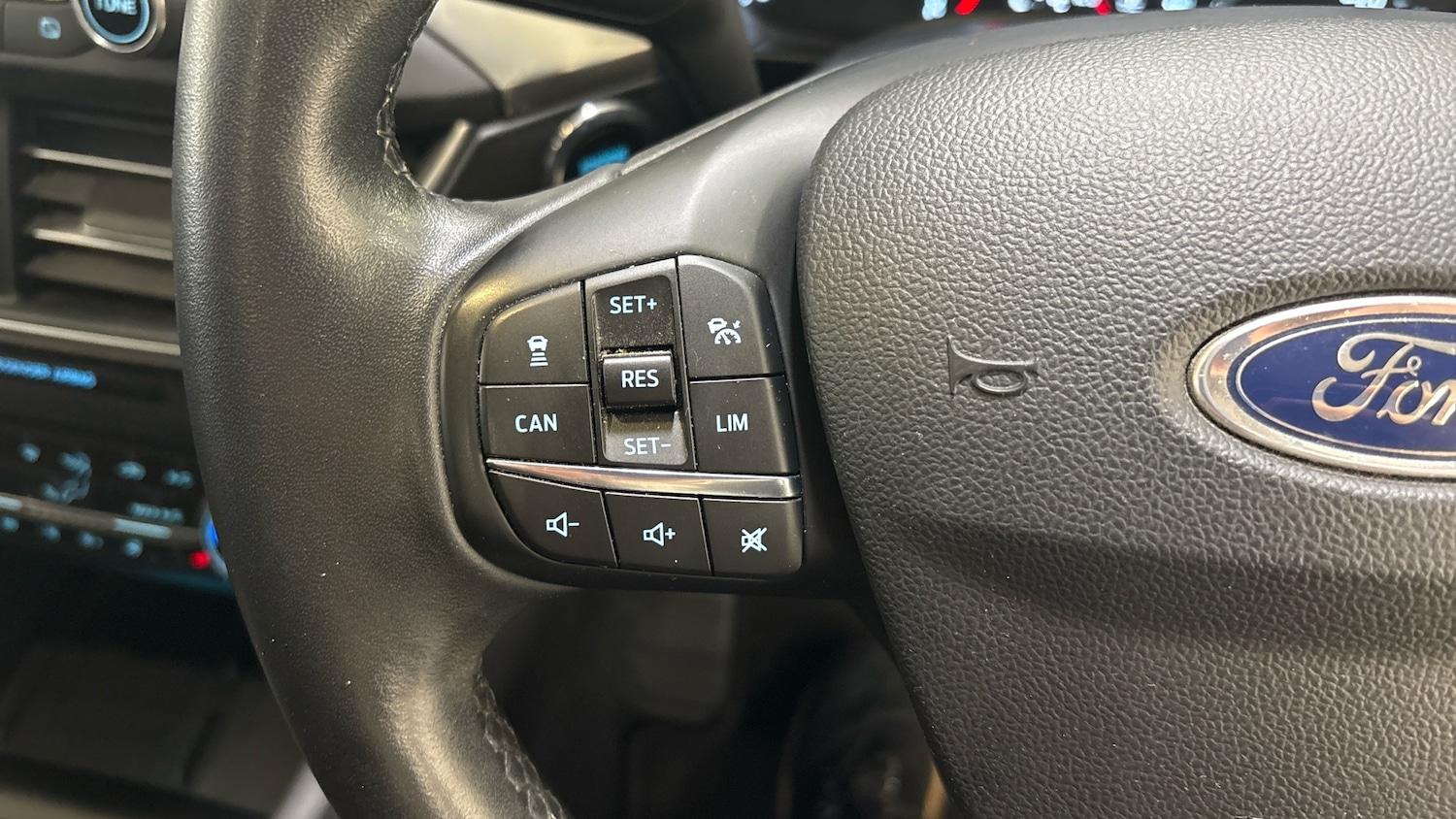 Used Ford Focus 2019 for sale - 76904893: Photo 34