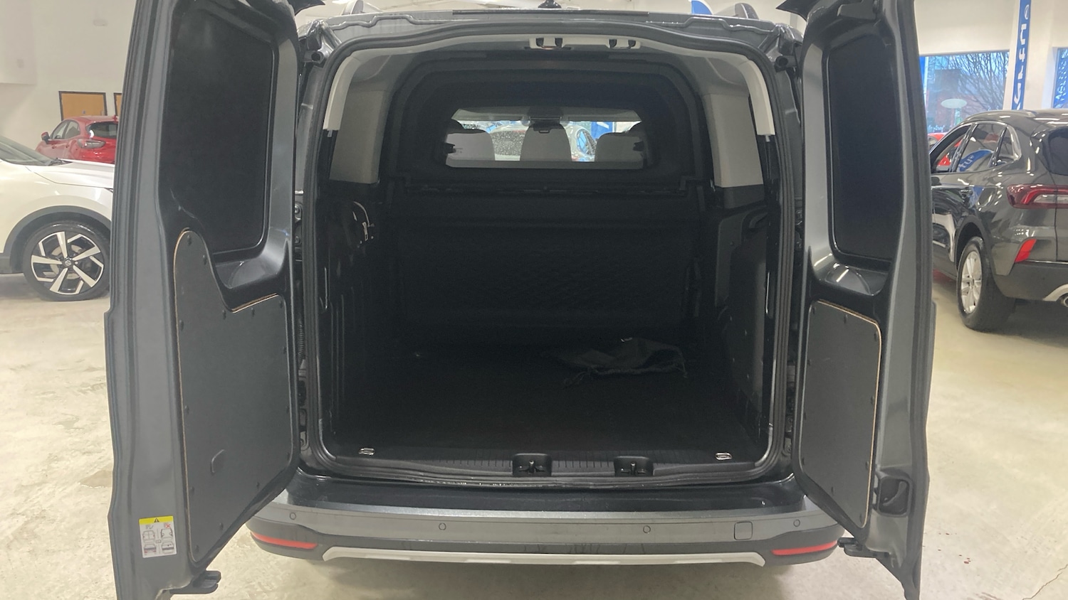 Used Ford Transit Connect 2025 for sale - 77474620: Photo 12