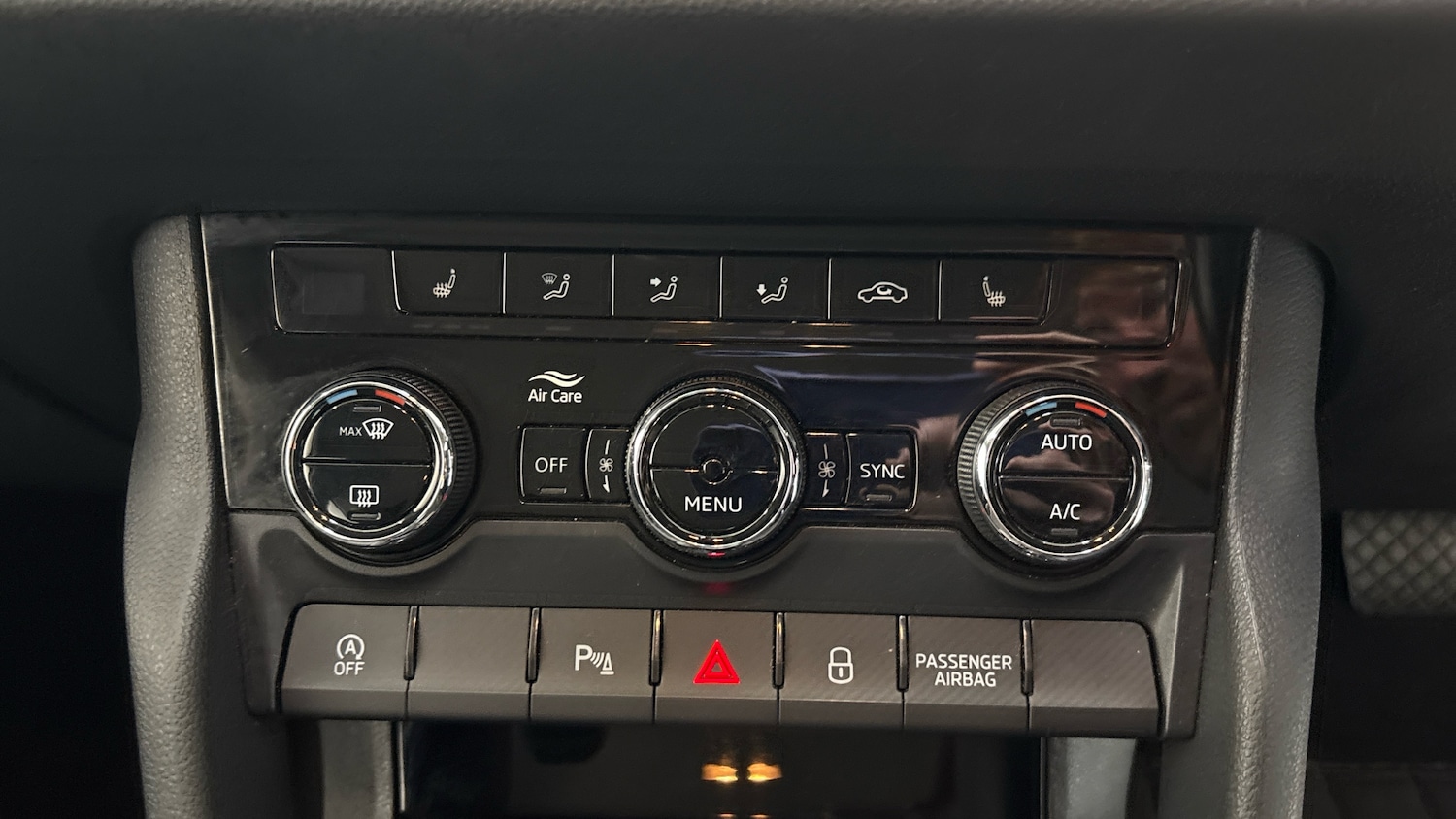 Used Skoda Karoq 2018 for sale - 77434562: Photo 50