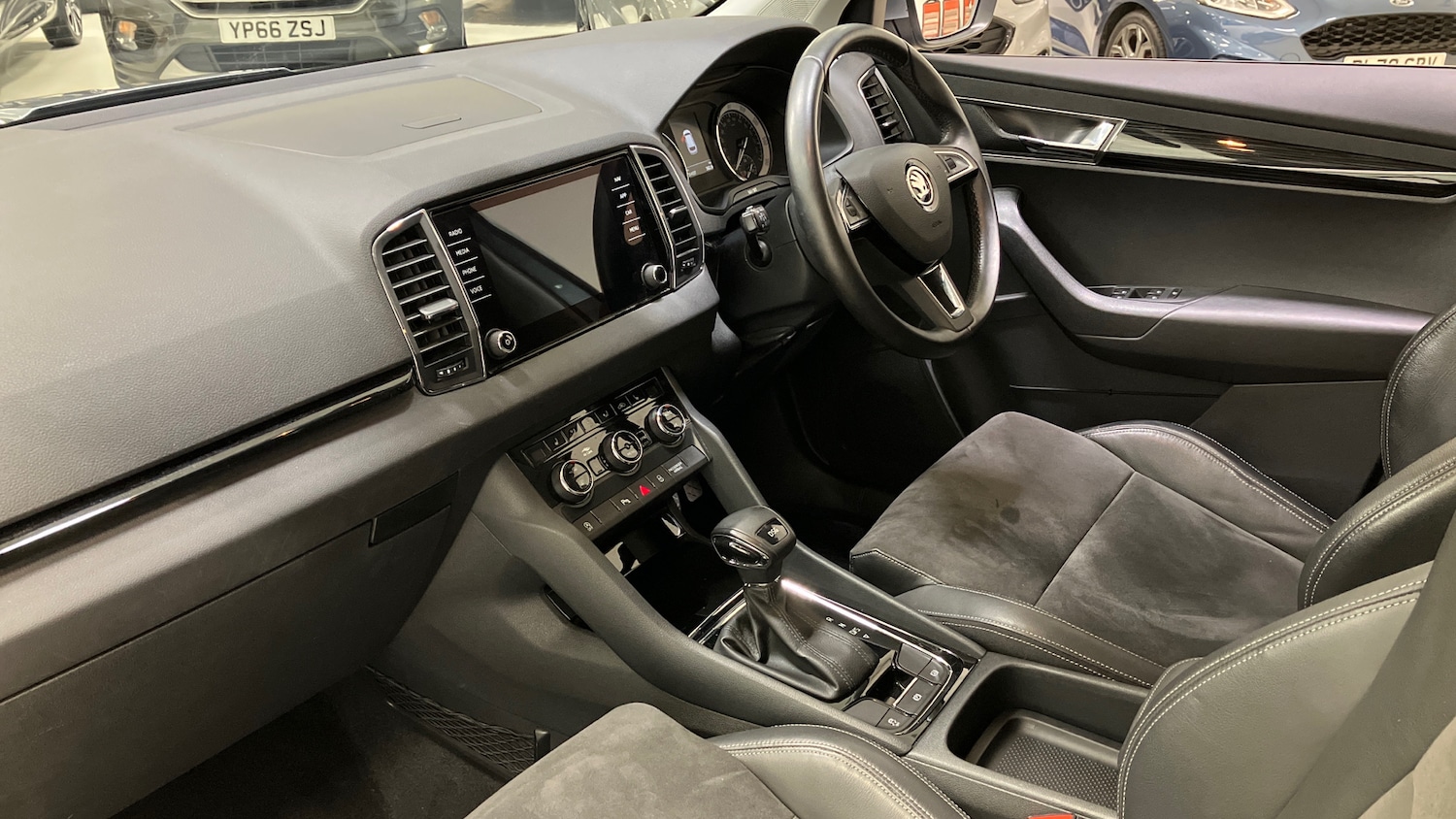 Used Skoda Karoq 2018 for sale - 77434562: Photo 9