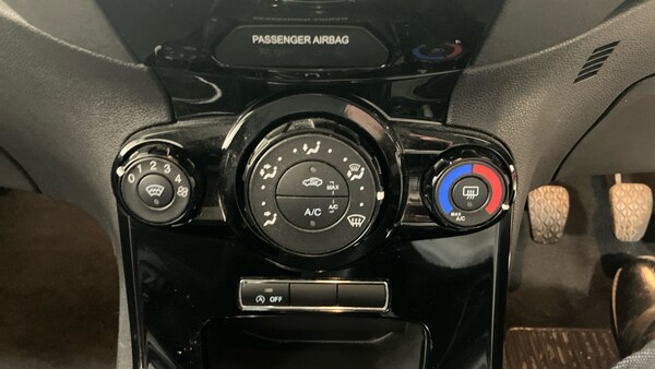 Used Ford Fiesta 2016 for sale - 76232291: Photo 21