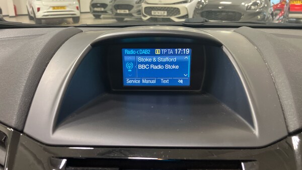 Used Ford Fiesta 2016 for sale - 76232291: Photo 26