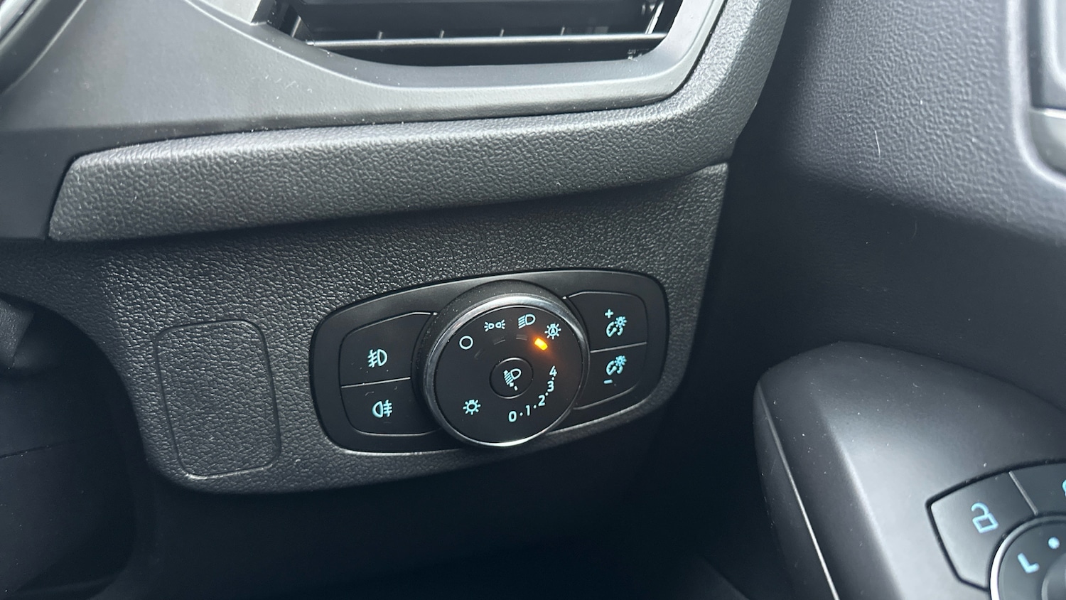 Used Ford Focus 2023 for sale - 77983559: Photo 25