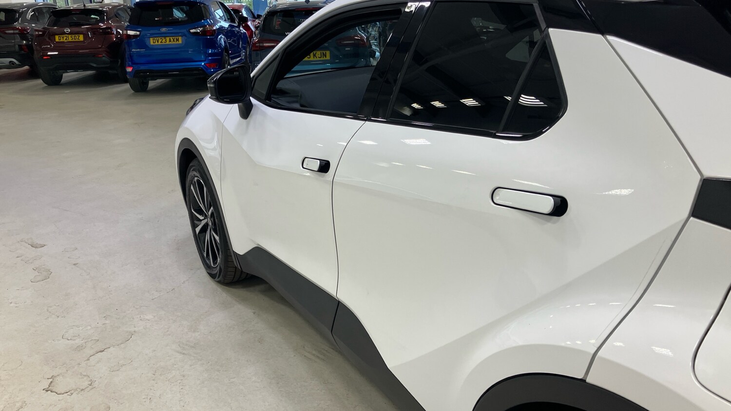 Used Toyota C-HR 2025 for sale - 78122905: Photo 38