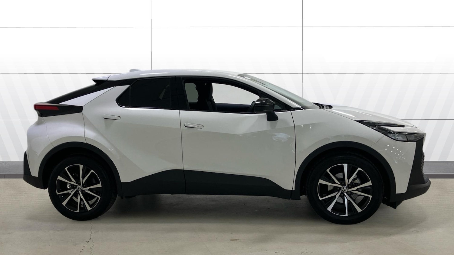 Used Toyota C-HR 2025 for sale - 78122905: Photo 5