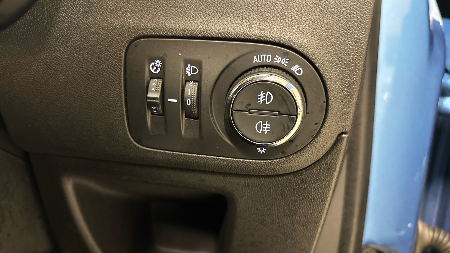 Used Vauxhall Crossland X 2018 for sale - 76877816: Photo 26