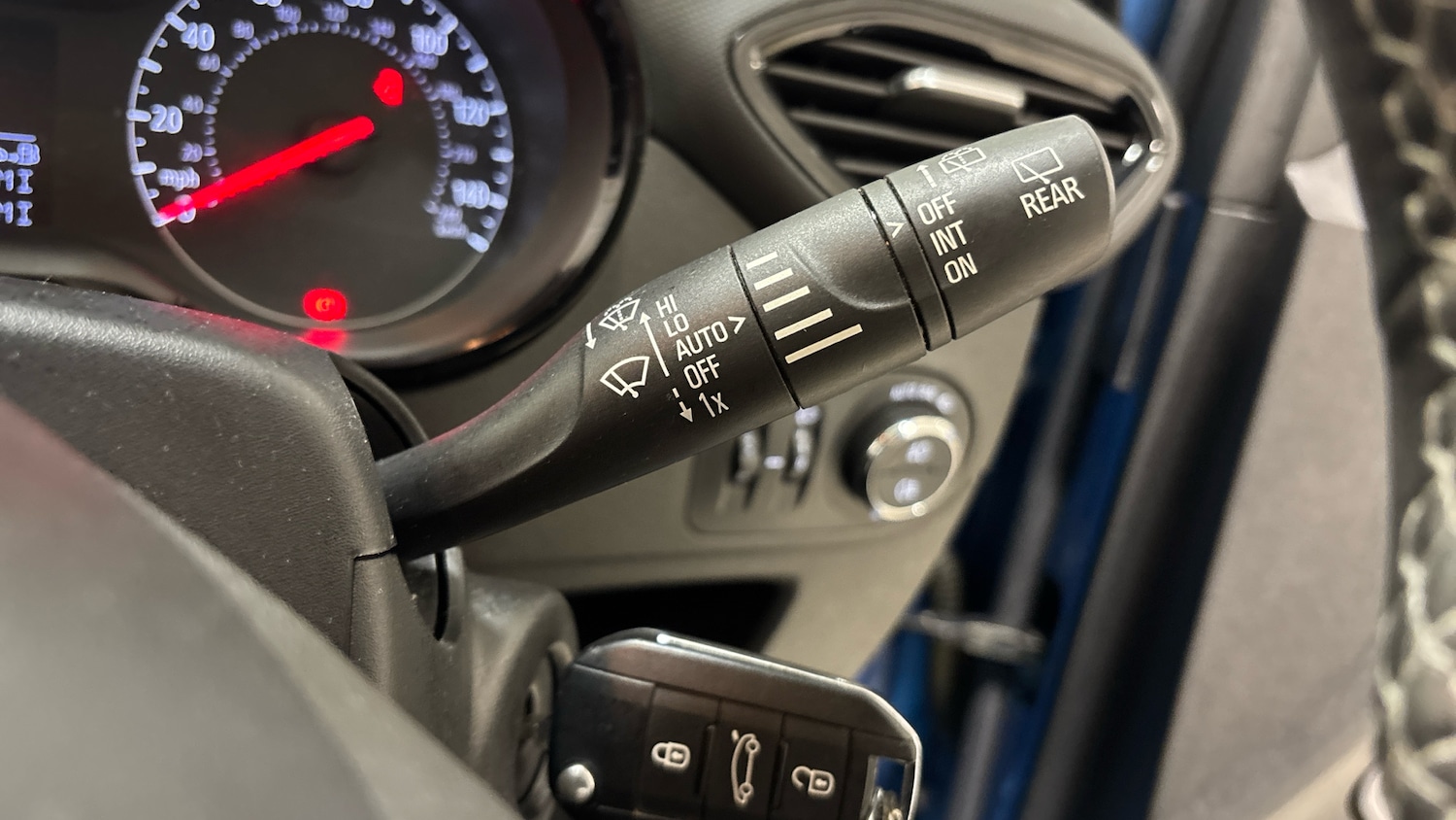 Used Vauxhall Crossland X 2018 for sale - 76877816: Photo 27