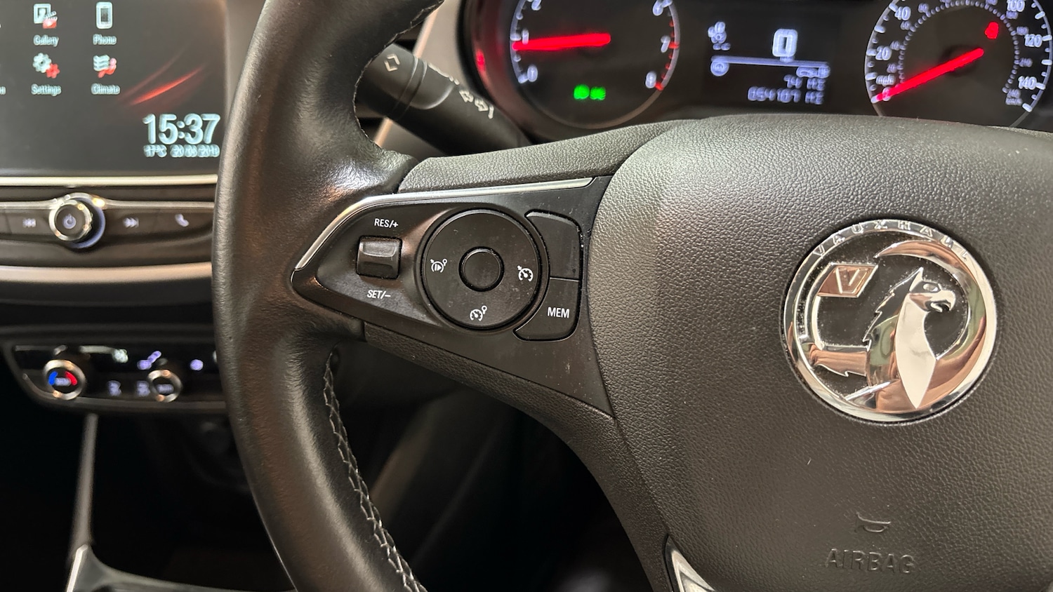 Used Vauxhall Crossland X 2018 for sale - 76877816: Photo 28