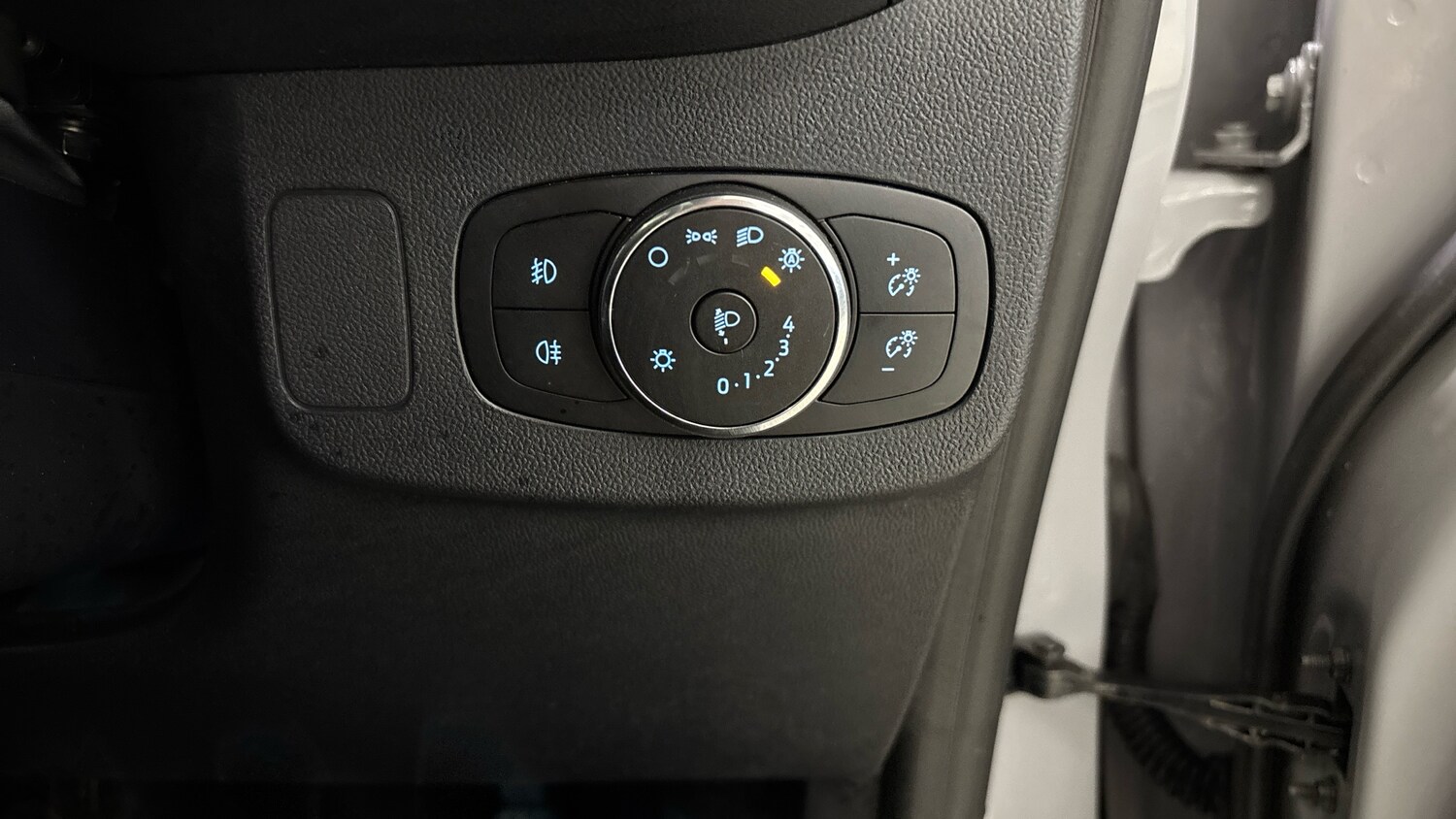 Used Ford Puma 2023 for sale - 76374301: Photo 35