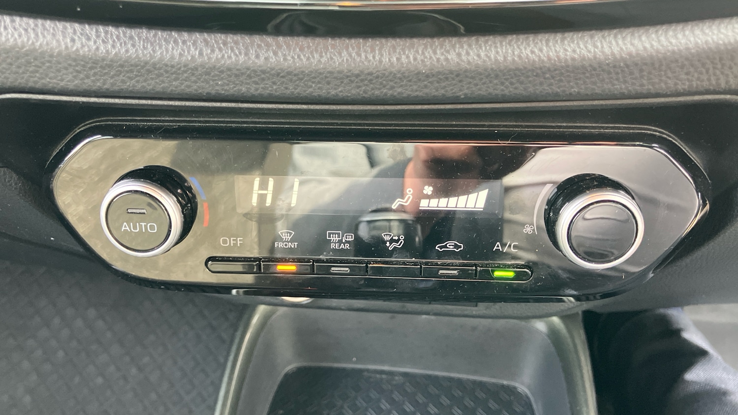 Used Toyota Aygo X 2023 for sale - 77774373: Photo 26