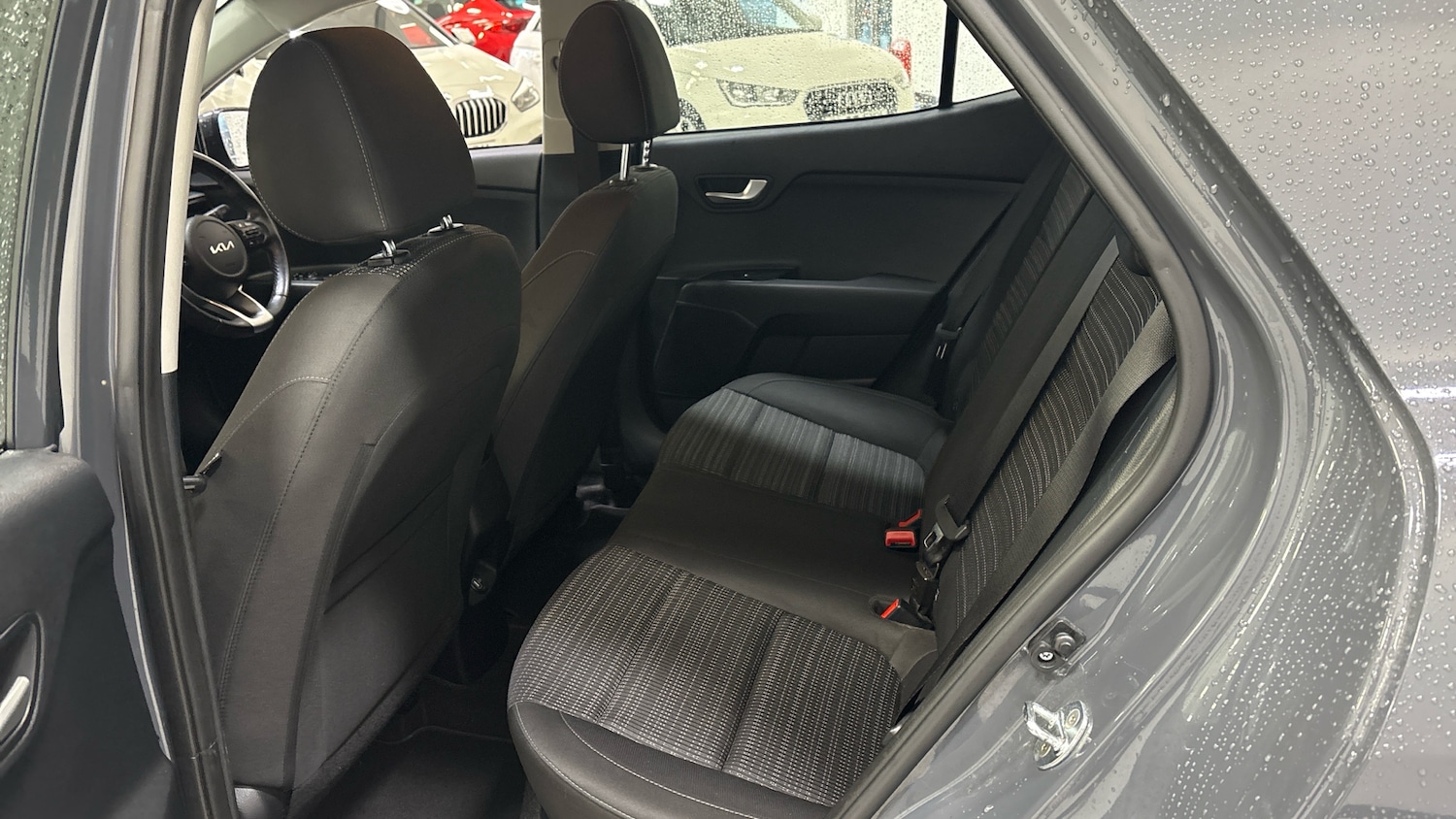 Used Kia Stonic 2022 for sale - 76776341: Photo 16