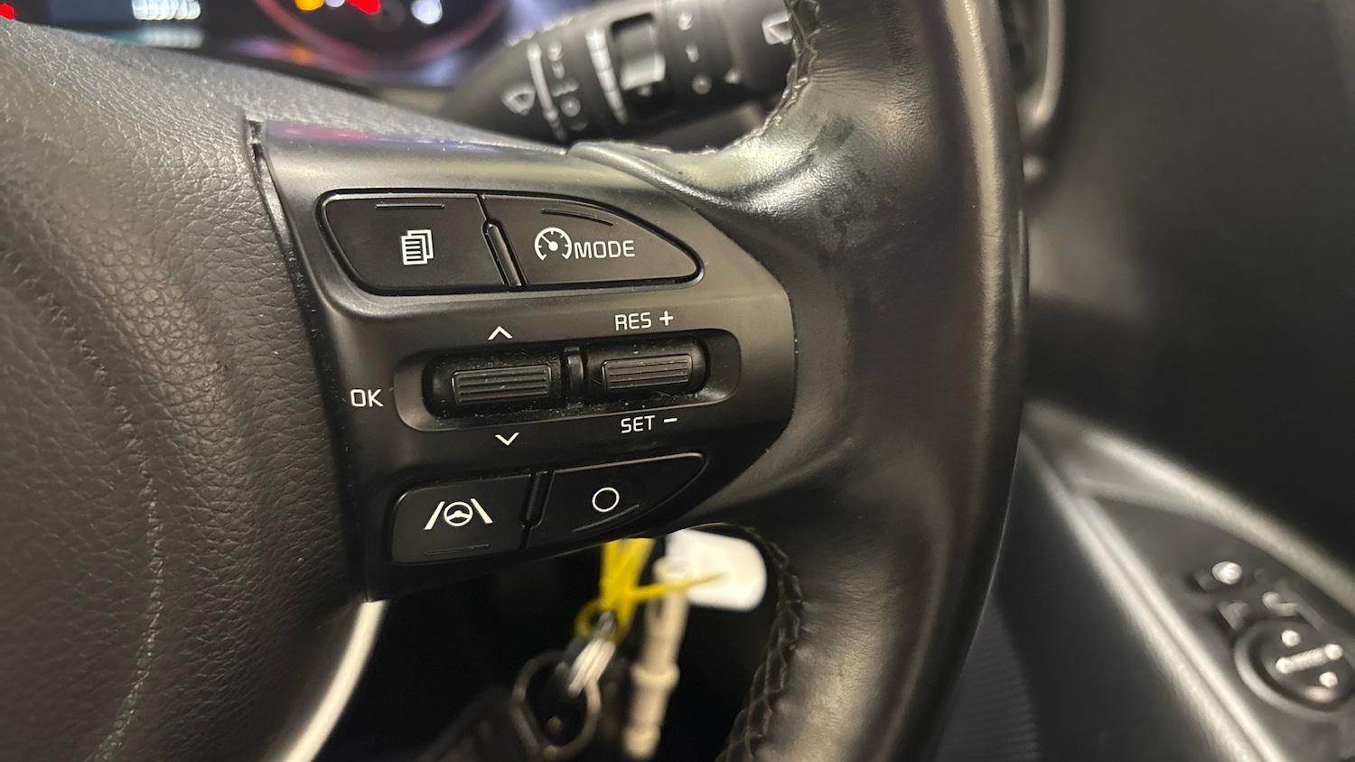 Used Kia Stonic 2022 for sale - 76776341: Photo 31