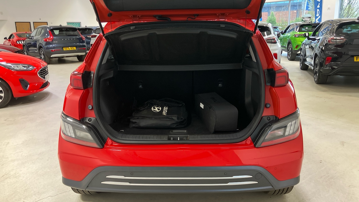 Used Hyundai KONA 2023 for sale - 78210698: Photo 4