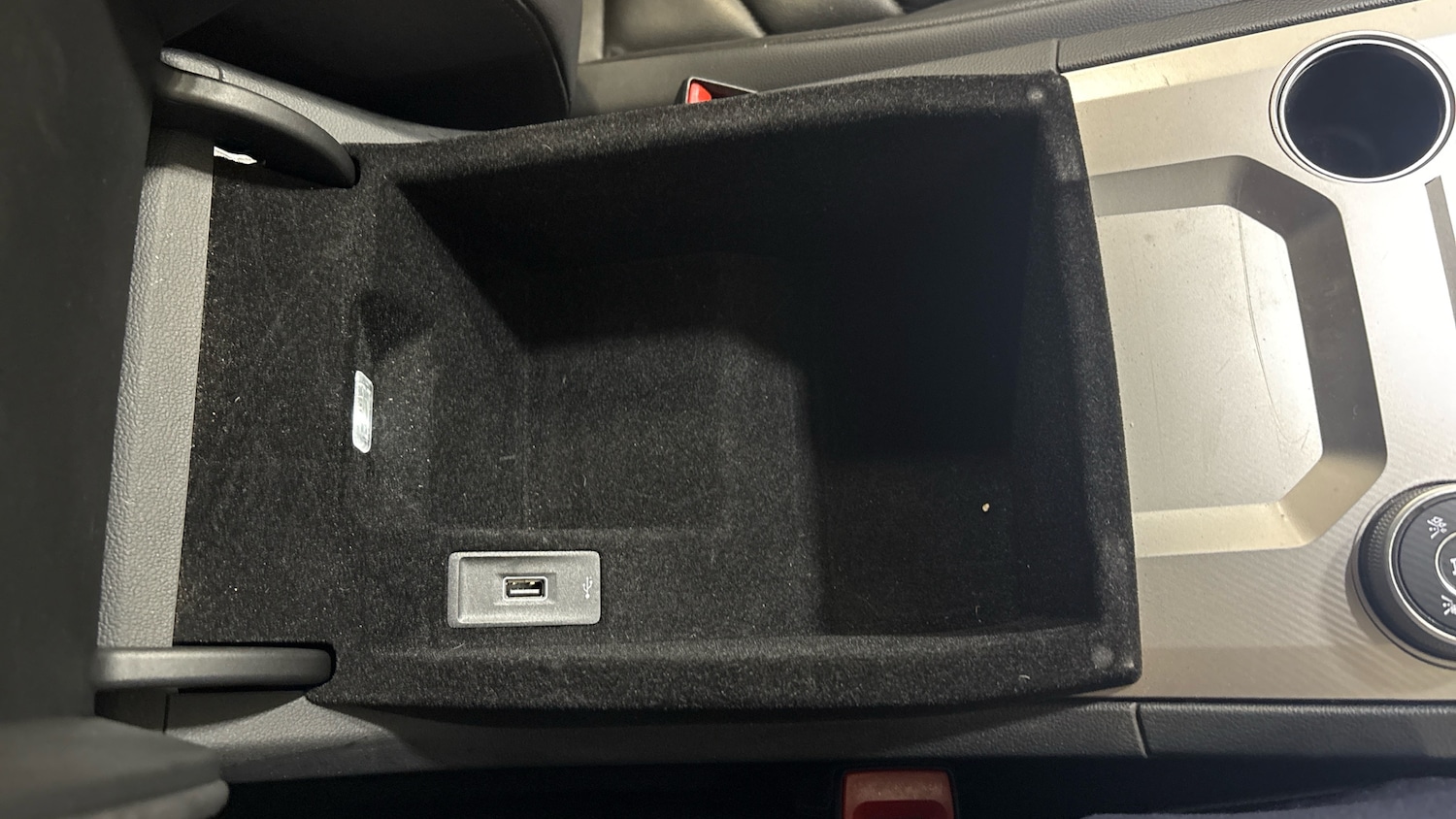 Used Volkswagen Touareg 2019 for sale - 77136137: Photo 41