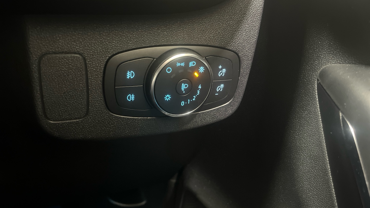 Used Ford Puma 2024 for sale - 76940026: Photo 24