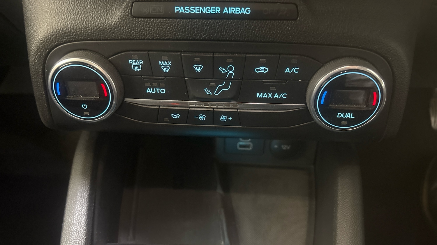Used Ford Focus 2022 for sale - 76036573: Photo 33