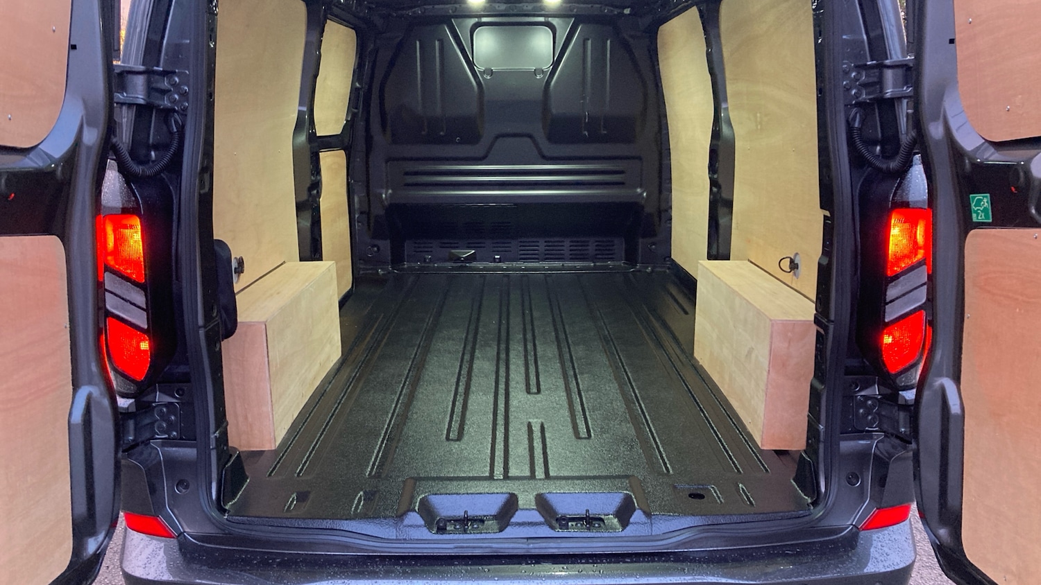 Used Ford Transit Custom 2025 for sale - 76831543: Photo 12