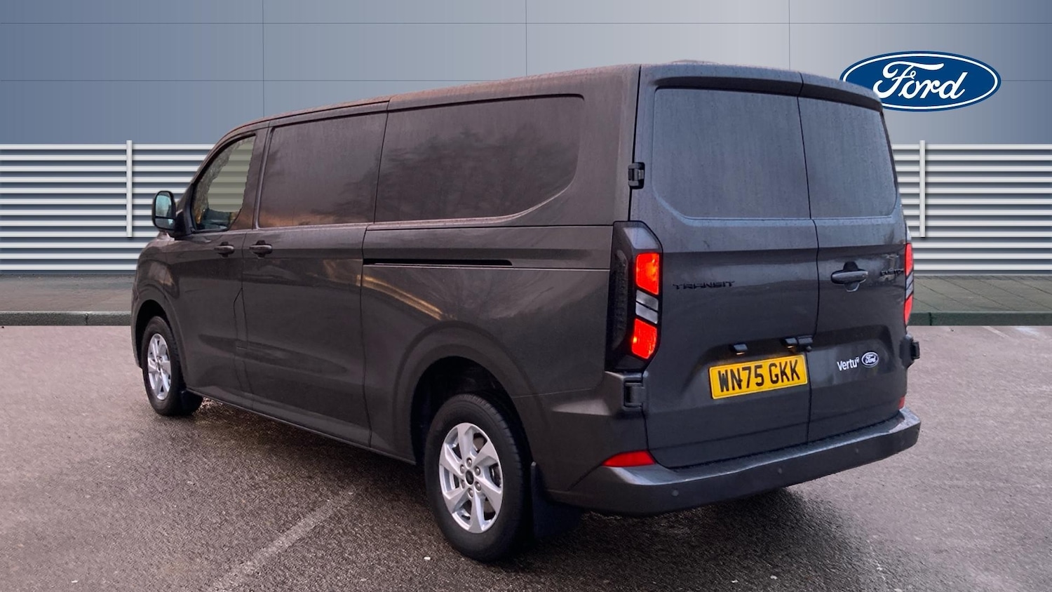 Used Ford Transit Custom 2025 for sale - 76831543: Photo 2