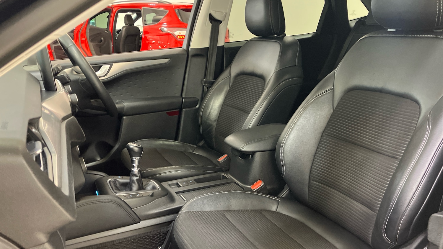Used Ford Kuga 2020 for sale - 76234645: Photo 41