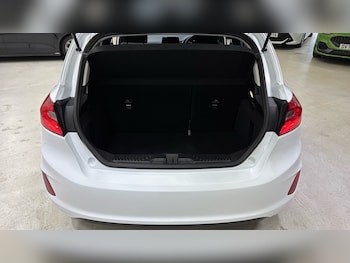 Used Ford Fiesta 2021 for sale - 76884743: Photo