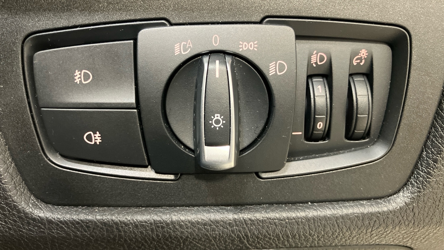 Used BMW 3 Series 2018 for sale - 77270733: Photo 33