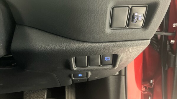 Used Toyota C-HR 2022 for sale - 76143596: Photo 33