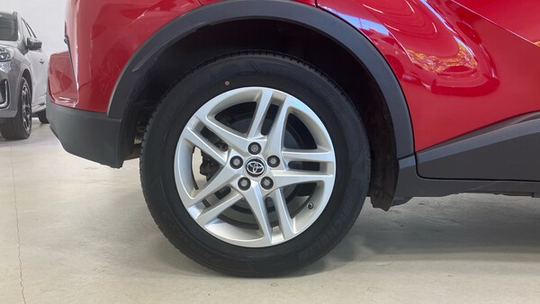 Used Toyota C-HR 2022 for sale - 76143596: Photo 7
