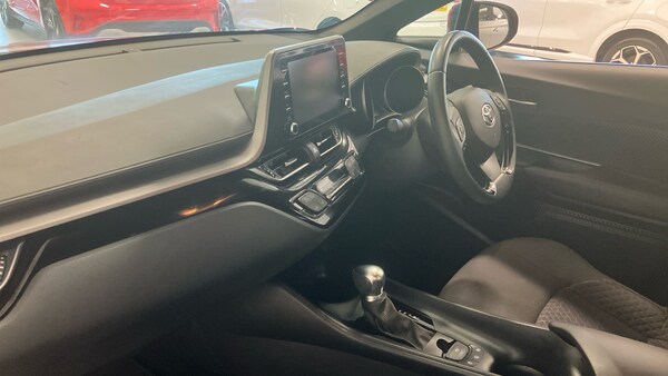 Used Toyota C-HR 2022 for sale - 76143596: Photo 9