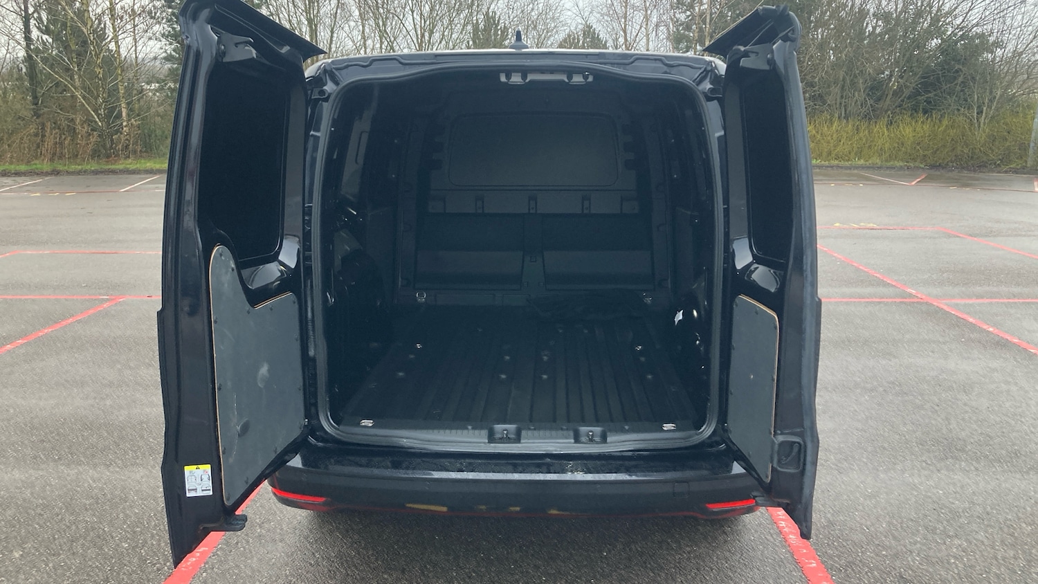 Used Ford Transit Connect 2025 for sale - 78092633: Photo 3