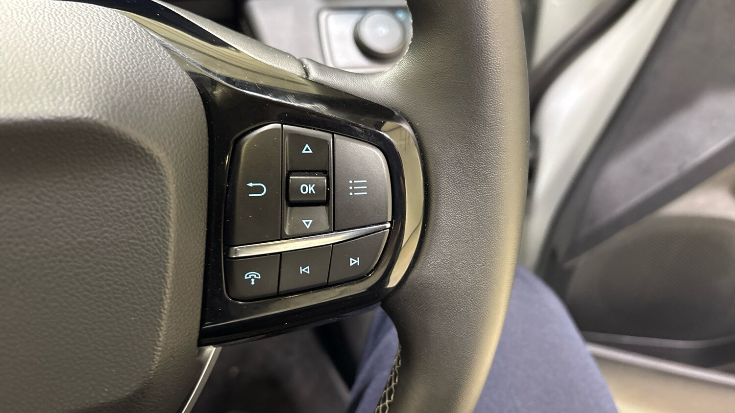 Used Ford Puma 2025 for sale - 77516348: Photo 32