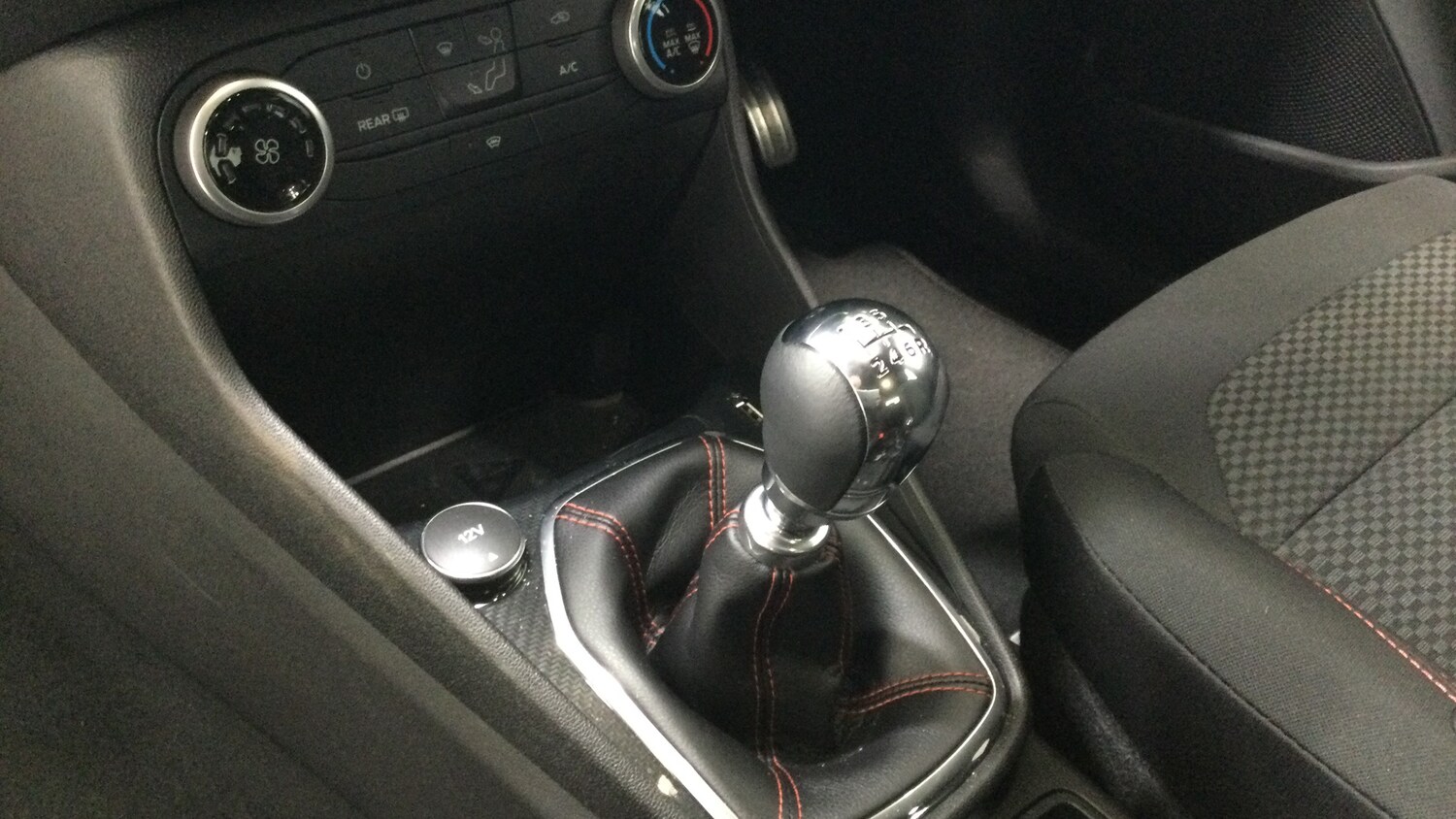 Used Ford Fiesta 2019 for sale - 77353565: Photo 14