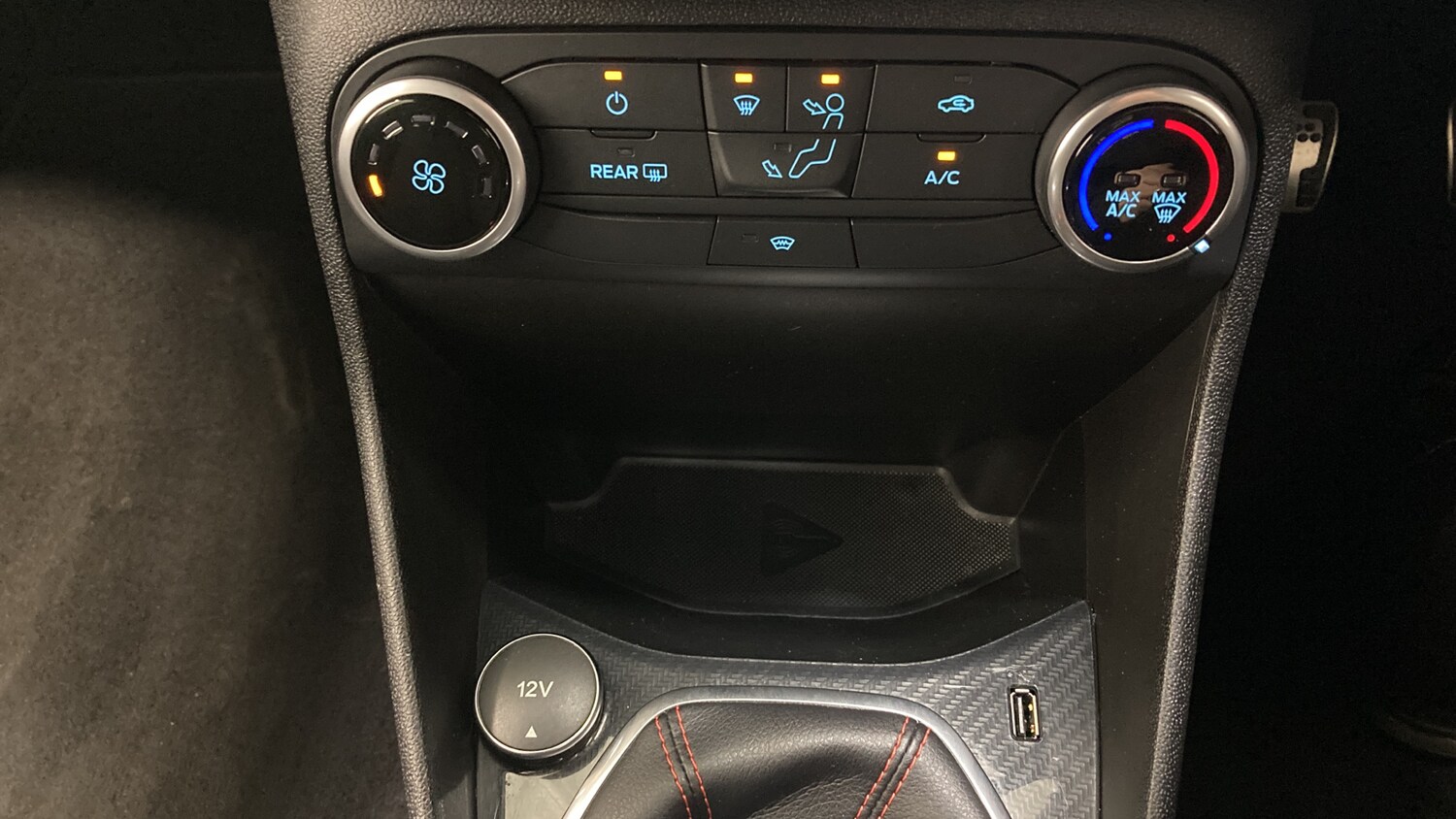 Used Ford Fiesta 2019 for sale - 77353565: Photo 32