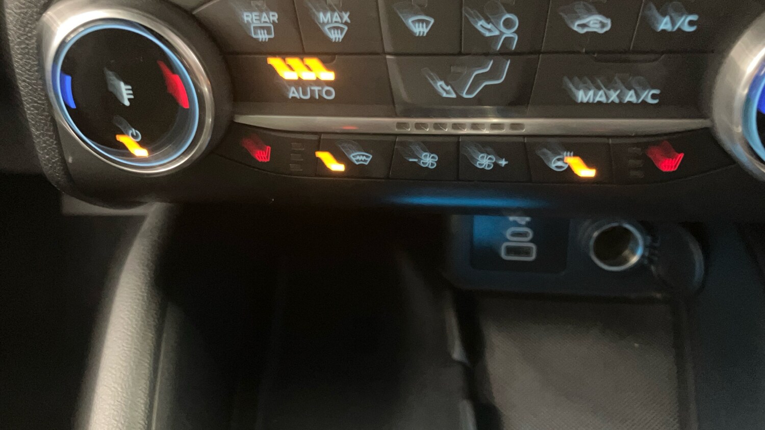 Used Ford Kuga 2023 for sale - 77366063: Photo 29